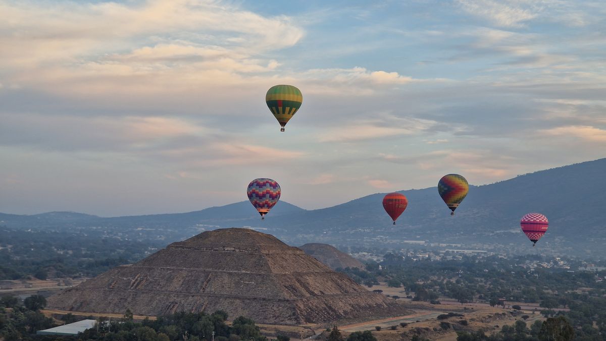 Mexikóváros – Teotihuacan Régészeti Park – hőlégballonozás