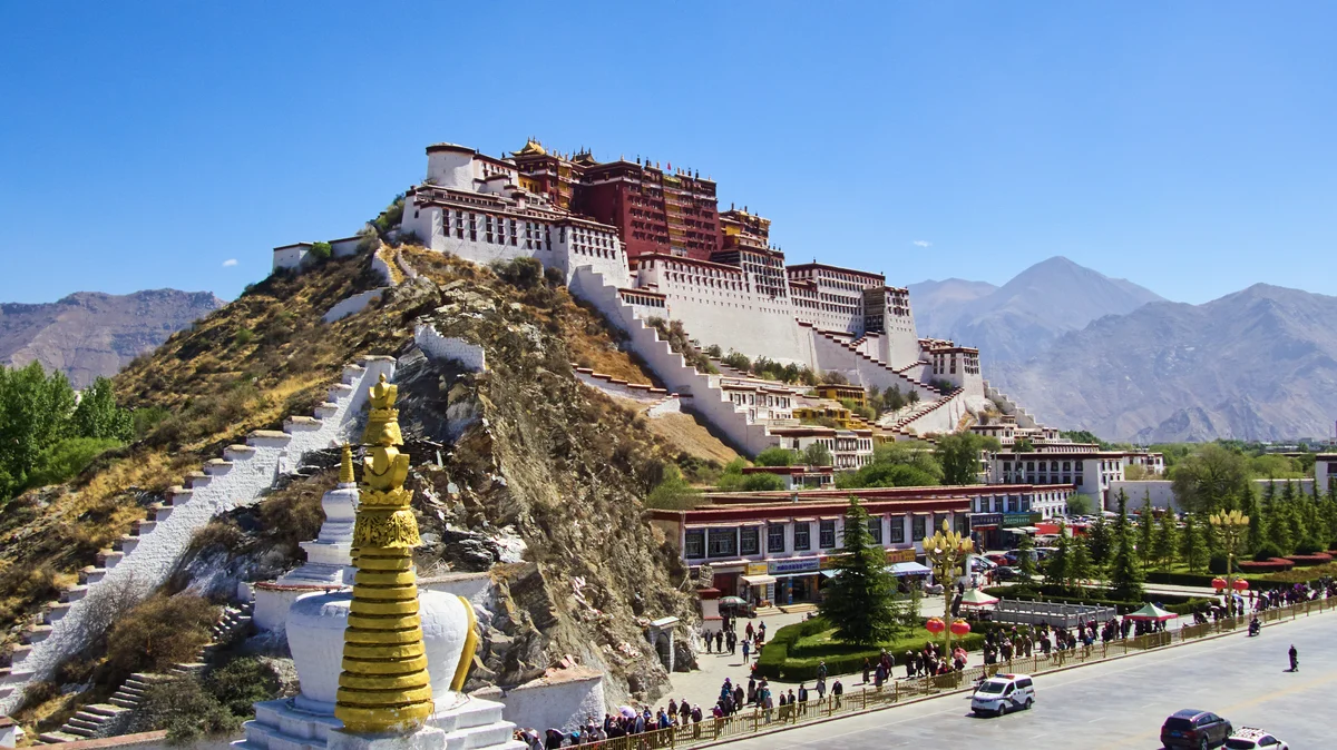 Kína: Peking – Tibet: Lhásza (3650 m) – Barkhor