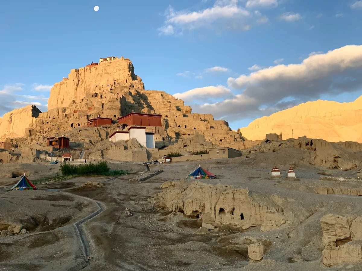 Zanda (3750 m) – Ca-parang: Guge királyság – Günsa (4274 m)