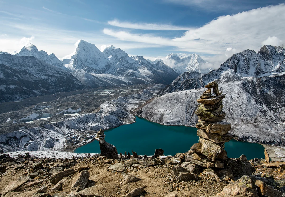 Gokyo (4750 m) – Gokyo-csúcs (5357 m) – Thangnag (4700 m)