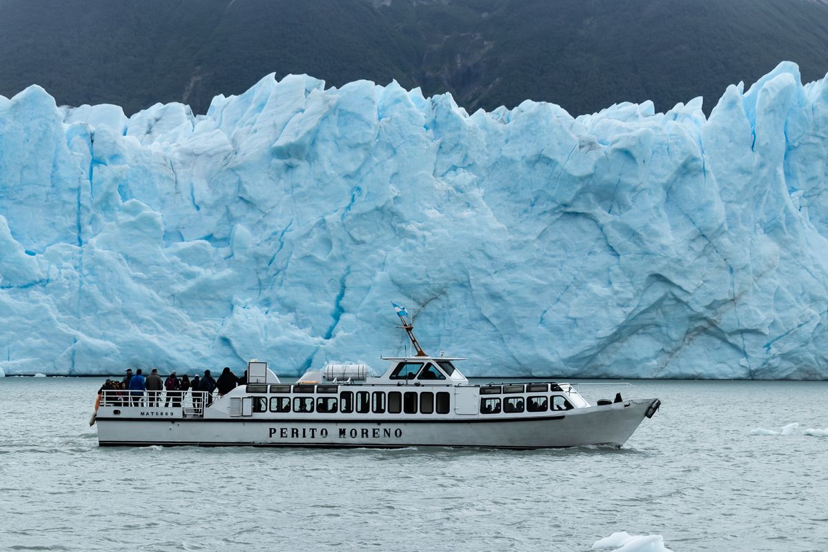Los Glaciares Nemzeti Park – Perito Moreno gleccser – hajókirándulás és túra