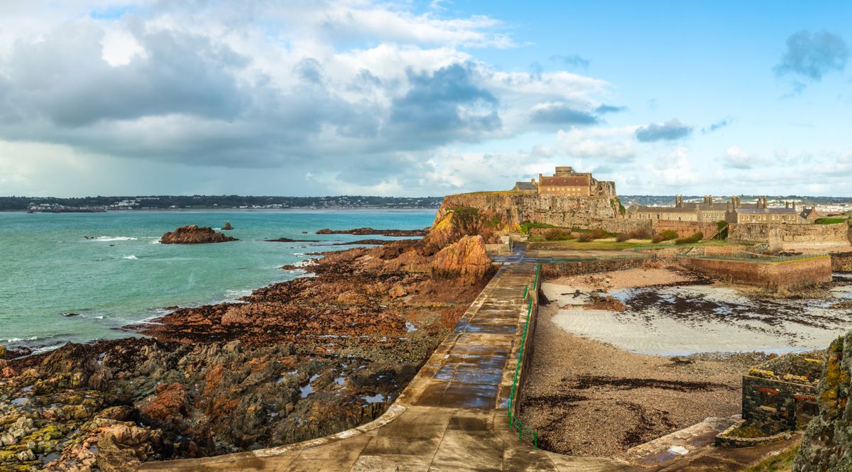 Guernsey-sziget – RIB motorcsónak túra – L’Ancresse-öböl
