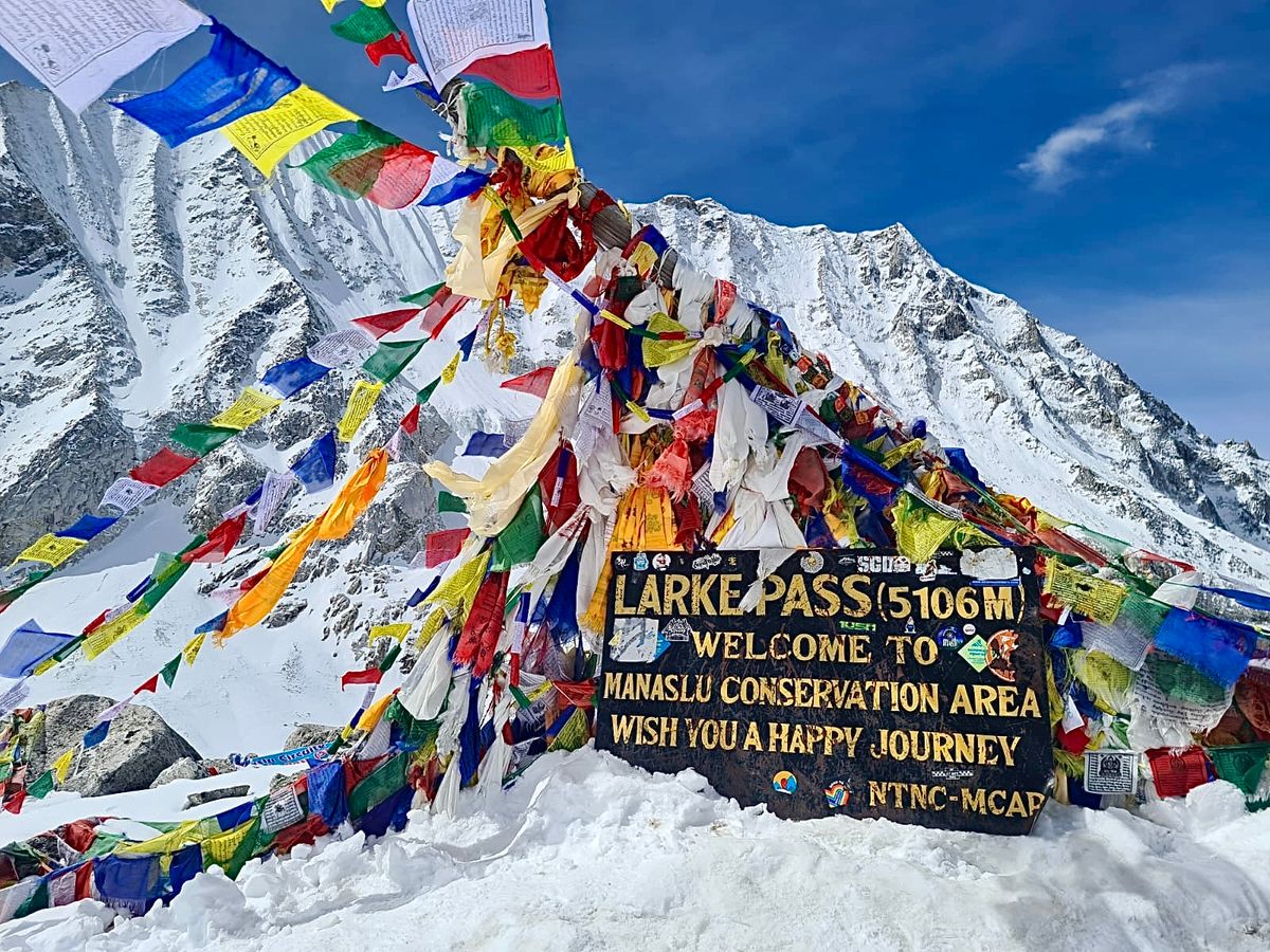 Dharmasala (4450 m) – Larkya-hágó (5160) – Bimthang (3590 m)