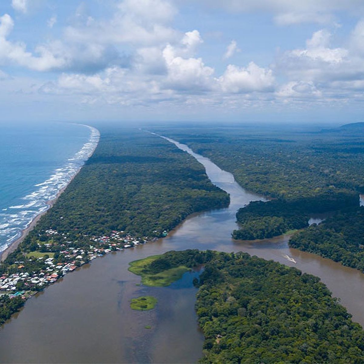 Puerto Viejo de Talamanca – Tortuguero Nemzeti Park