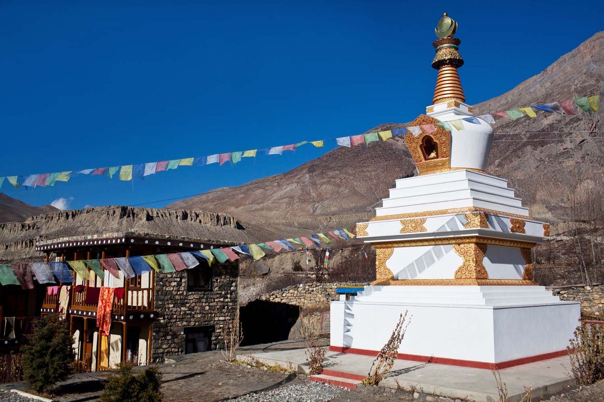 Kagbeni (2810 m) – Tiri (3400 m) – Jomsom (2720 m)